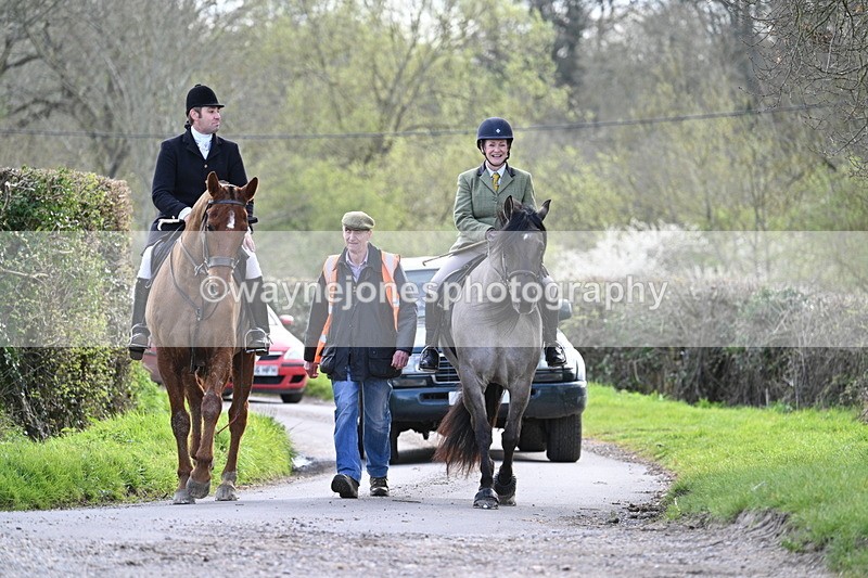 WJ7_9939 - Walk Home