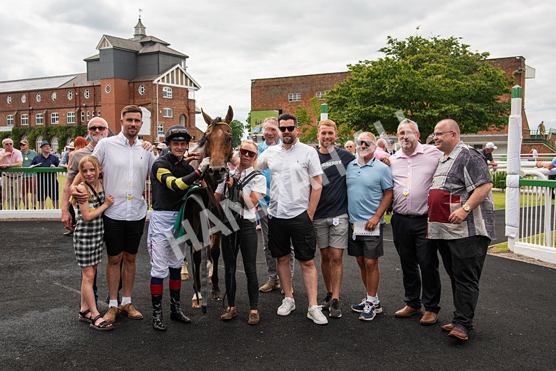 240624-Race 4-Golden Rainbow-8109 - Race 4