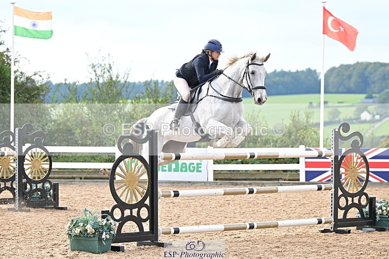 241004A-151132-02690 - Fri 12 1.15m Members Cup