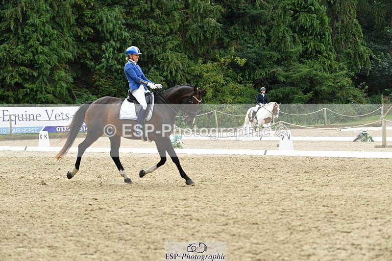 250718A-135808-01934 - 038-Natasha.Collings-Costello-Dovevale.Tender.Dove