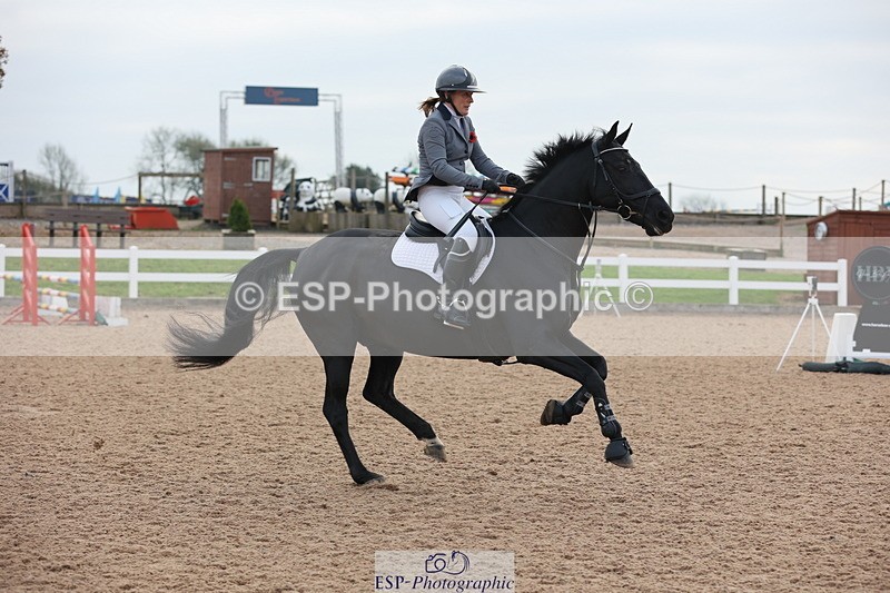 241101A-084844-00422 - FRI Cls 2 British Novice and 90cm Open