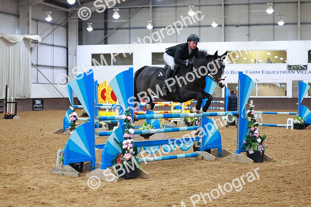 SBM_001237 - Class 4 - Senior Newcomers - 1.10m
