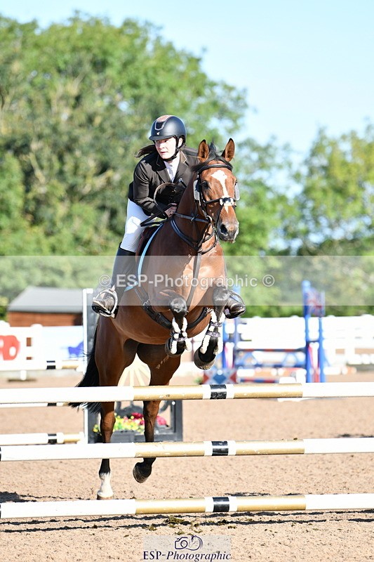 240913A-094148-02989 - Cls 20 Snr British Novice and 90cm Open