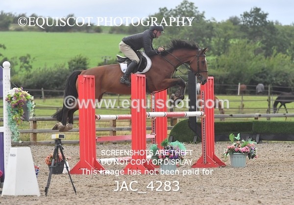 JAC_4283 - CLASS 7 Senior Foxhunter/ 1.20m Open