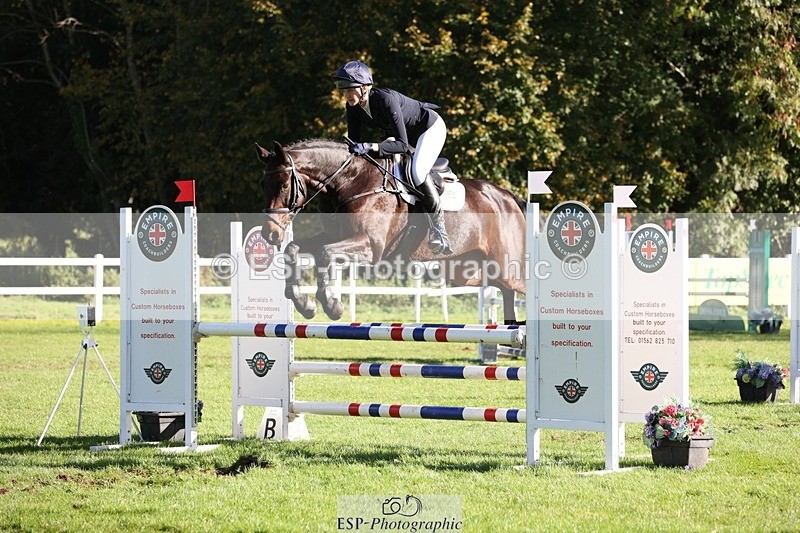 231022-111054-25008 - 645-COOLEY.CORPELLO-Francesca.Swallow-TrotUp+SJ