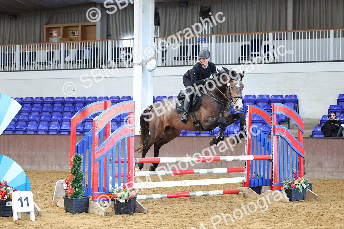 SBM_005749 - Class 22 - Bliss of London Novice Winter Championship Qualifier 90cm