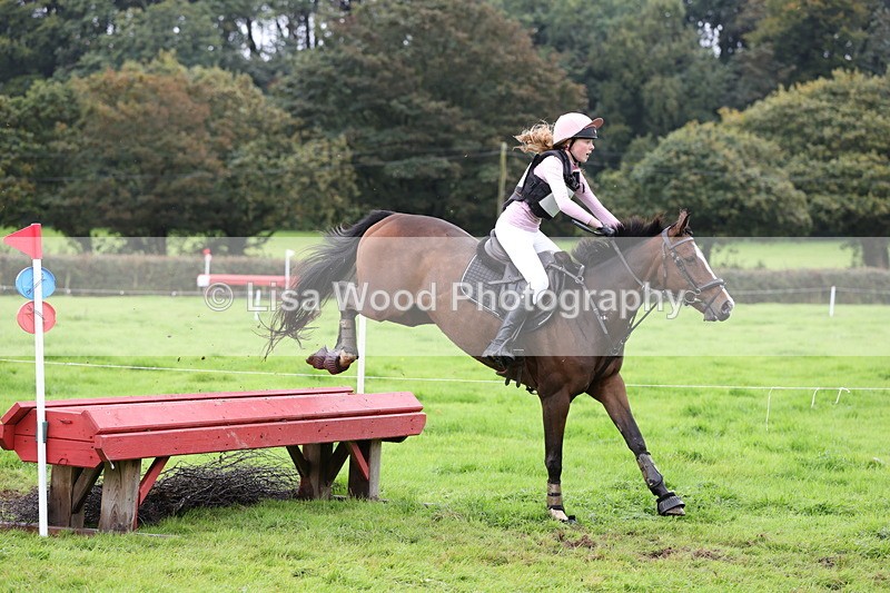 1X9A1849 - Class 4: 80cm Red Table