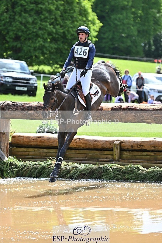 240526-114209-20651 - 426-VISCOUNT_VIKTOR-Tim_Price