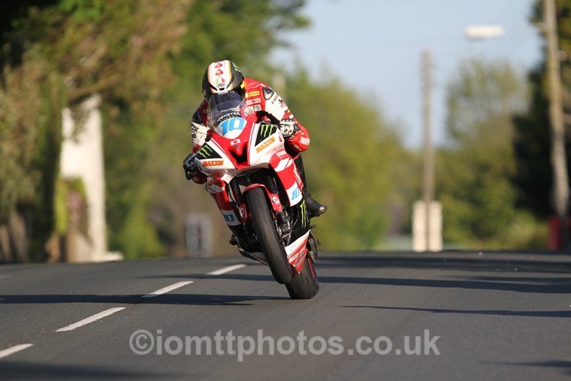 IMG_5257 - Thursday Practice  TT 2013