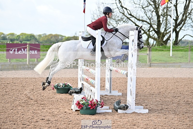 240506A-111227-08460 - Cls 3  Pony Discovery & 90cm Open