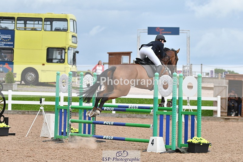 240727A-153444-06203 - Cls 24 1.05m Amateur Qualifier