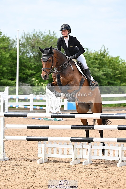 240605A-141557-00680 - Cls 4 Newcomers and 1.10m Open