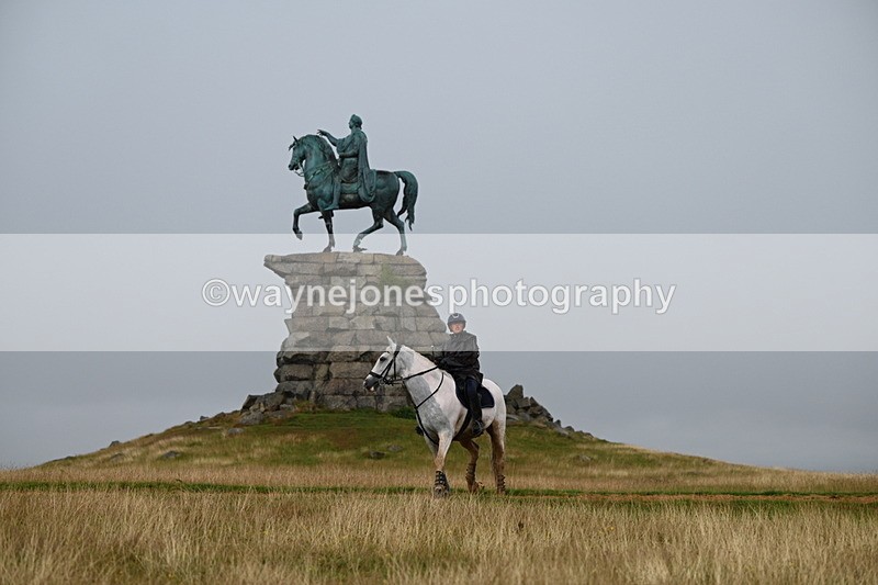 DSC_4027 - Time at Statue 14:56 to 15:05