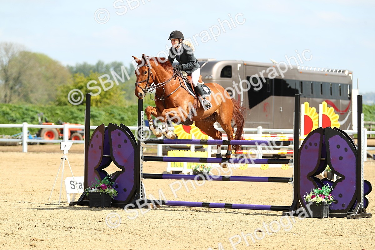 SBM_001294 - Class 5 - Senior Foxhunter 1.20m