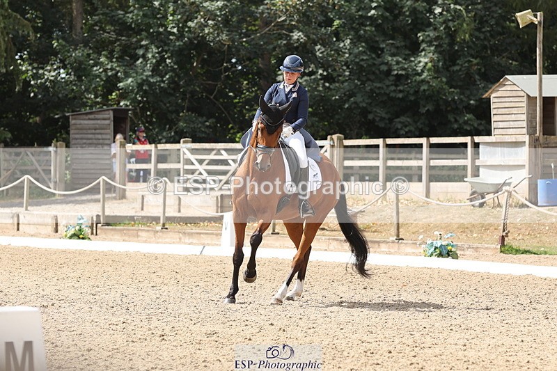 250809A-114042-02825 - 071-Abbie.NewburySeagry.Viceroy