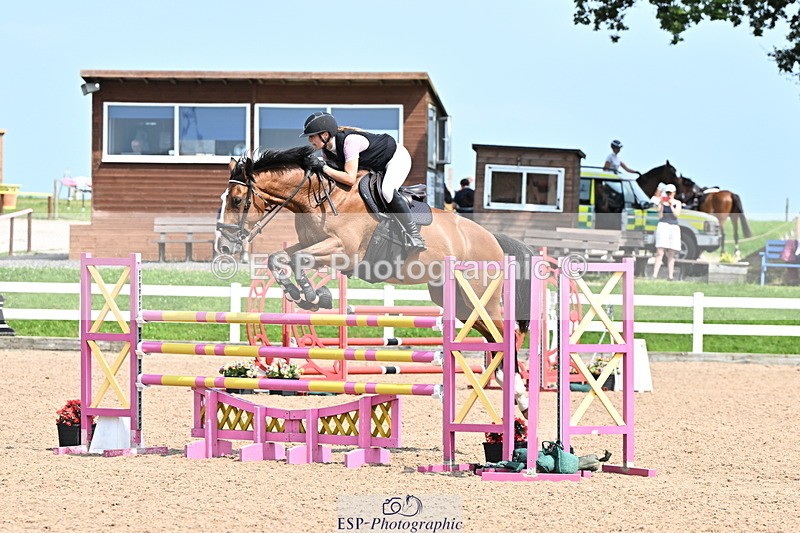 240801A-150614-02233 - Cls 12 Snr Newcomers