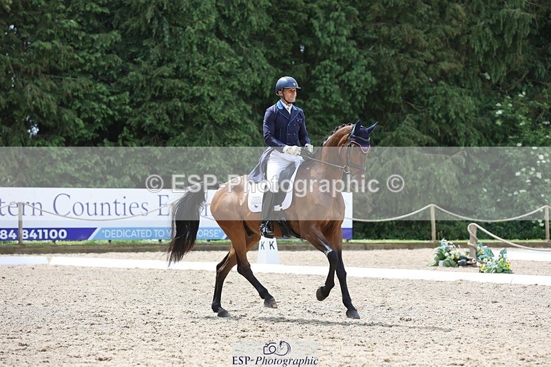 240523-125956-02490 - 301-CAMOUFLAGE-Alexander_Bragg