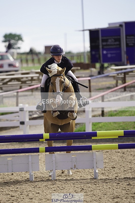 230624A-093004-00725 - Cls 21 British Novice & 80cm Open