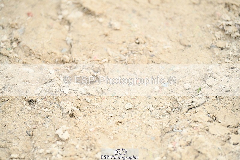 251004A-172931-02462 - Classes 12 & 13 90cm