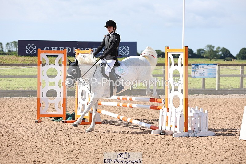 240714A-095318-01622 - Cls 3 A&B Pony BN & 80cm Open