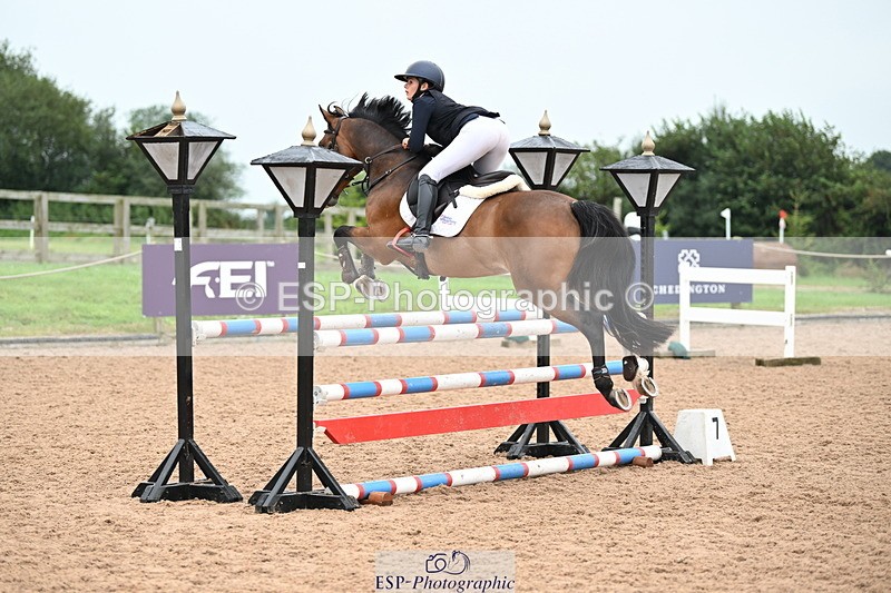 240907A-143801-02405 - Cls 4 Pony Big Team 95cm & 1.05m