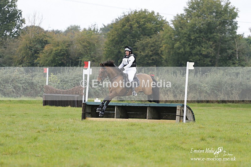  WWHT 171021 2217 - Novice Pairs (0.80m)  17/10/21
