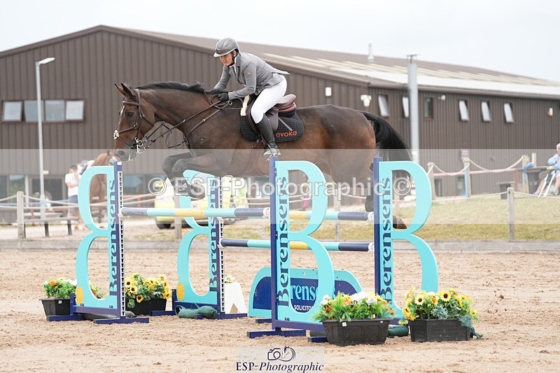 250727-105357-09227 - Cls 26 Snr 1.20m