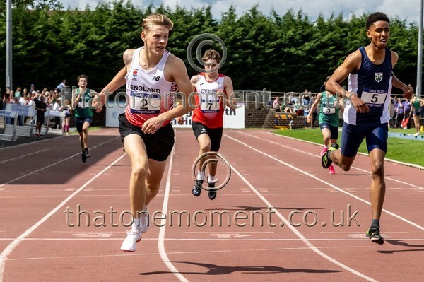 SIAB23-914542 - Track Male Set Two