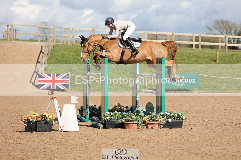 240419A-162230-09346 - Cls 10, 2 Star Big Tour 145cm  15.45 to 16.35 break