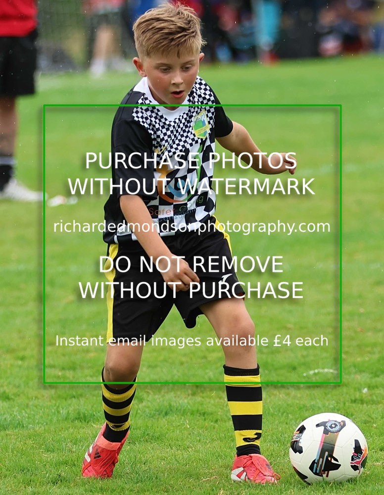 533A8874 - Kendal United