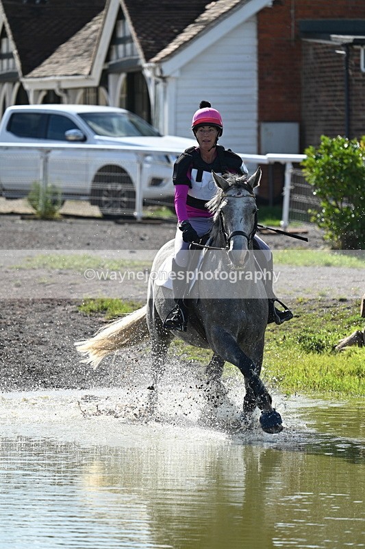 WJ7_9745 - Time 10:47 to 11:01