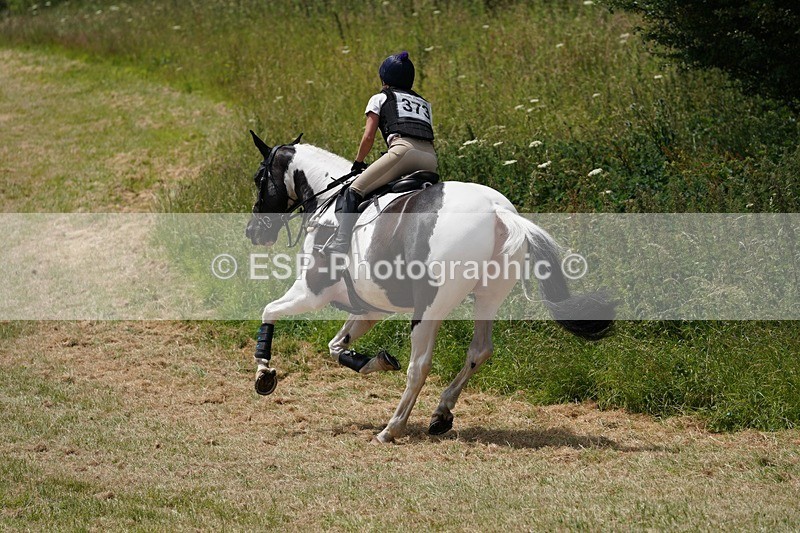 240630X-130408-7281 - 373-Maddy_Hand-LANGALLER_BLUE_MOON