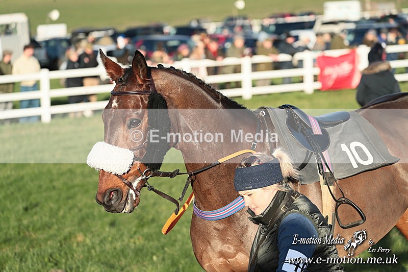 PtP 301125  0653 - Hursley Hambledon Point-to-Point Larkhill Racecourse 30/12/2025