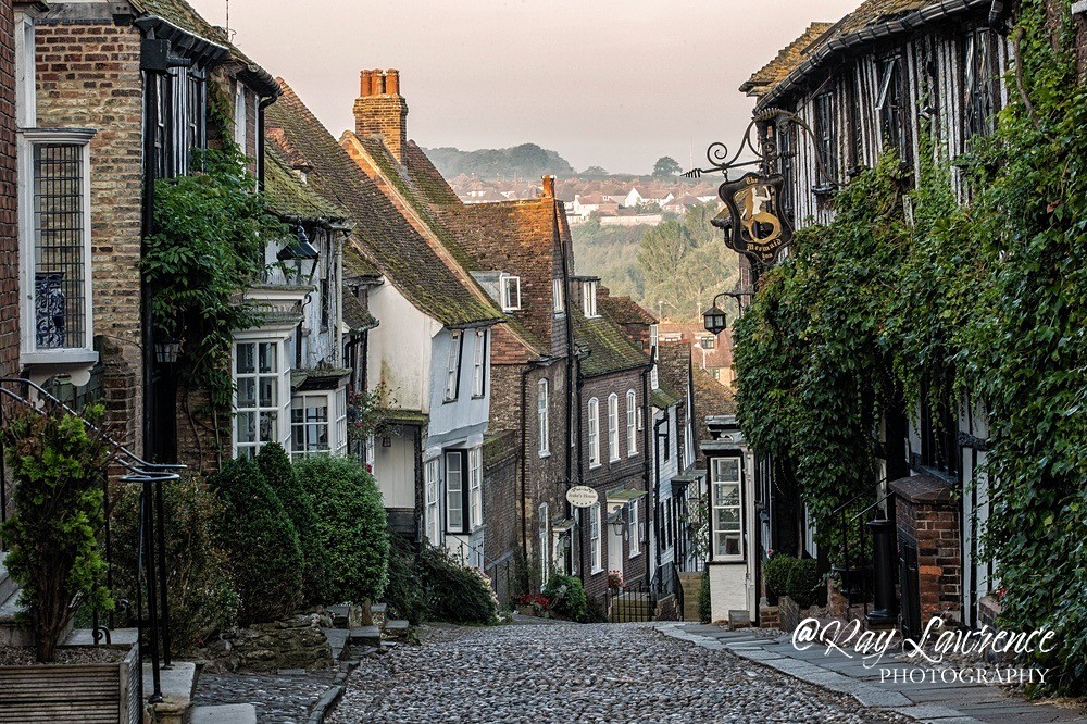 Mermaid Street_06_9_21-RLP29937 - Close to Home