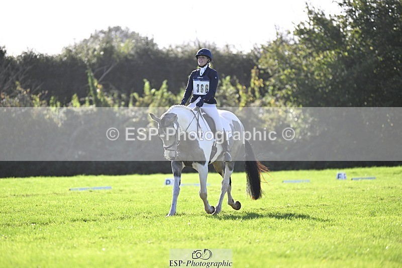 241025-112109-06835 - 366-Chloe.Robinson-BRACKENSPA'S.KEEP.A.SECRET