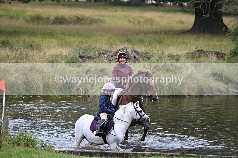 WJ7_6463 - Time at Water 09:30 to 10:00