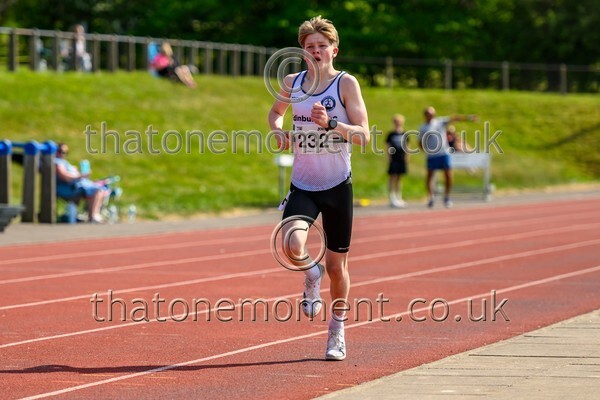 East25Sun-911307 - Track Male