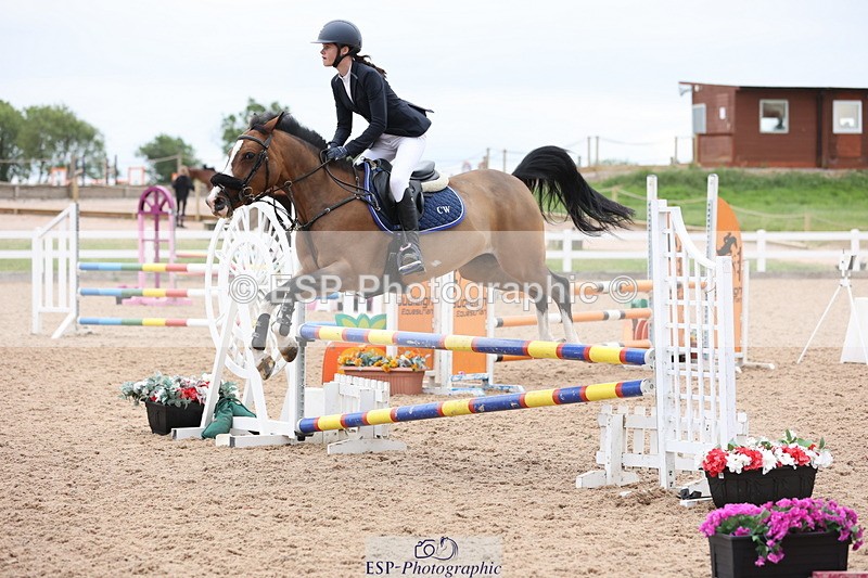 240630A-182526-16391 - Cls 28 Stepping Stones 128cm + 138cm