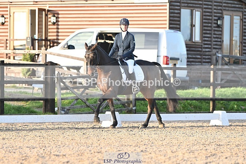 231105-153251-03047 - Cls 4 Novice 24 15.24 to 16.35 break