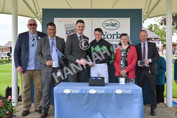 yr10062022r1-44 - Race 1 2.00pm Constant Security Gentlemen Amateur Riders Stakes