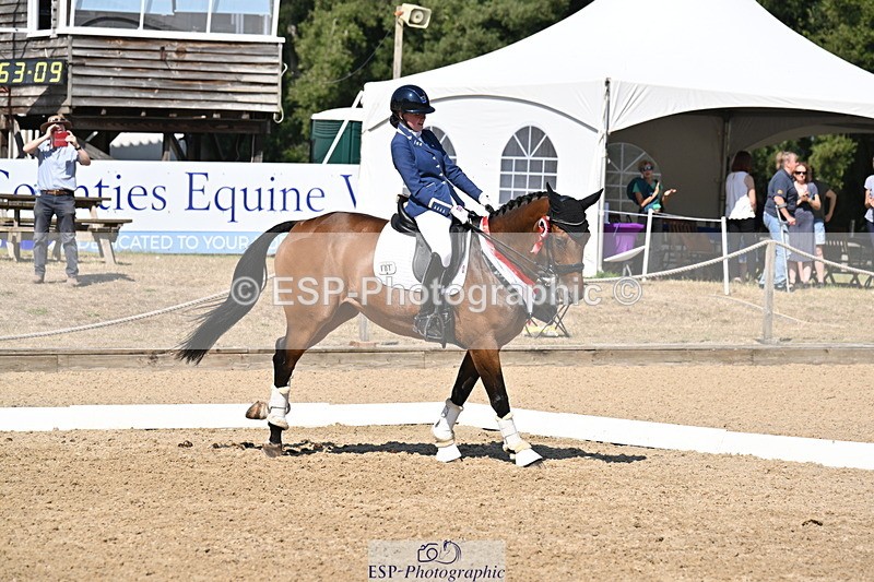 250810A-153326-08173 - Adv Medium SILVER Presentations