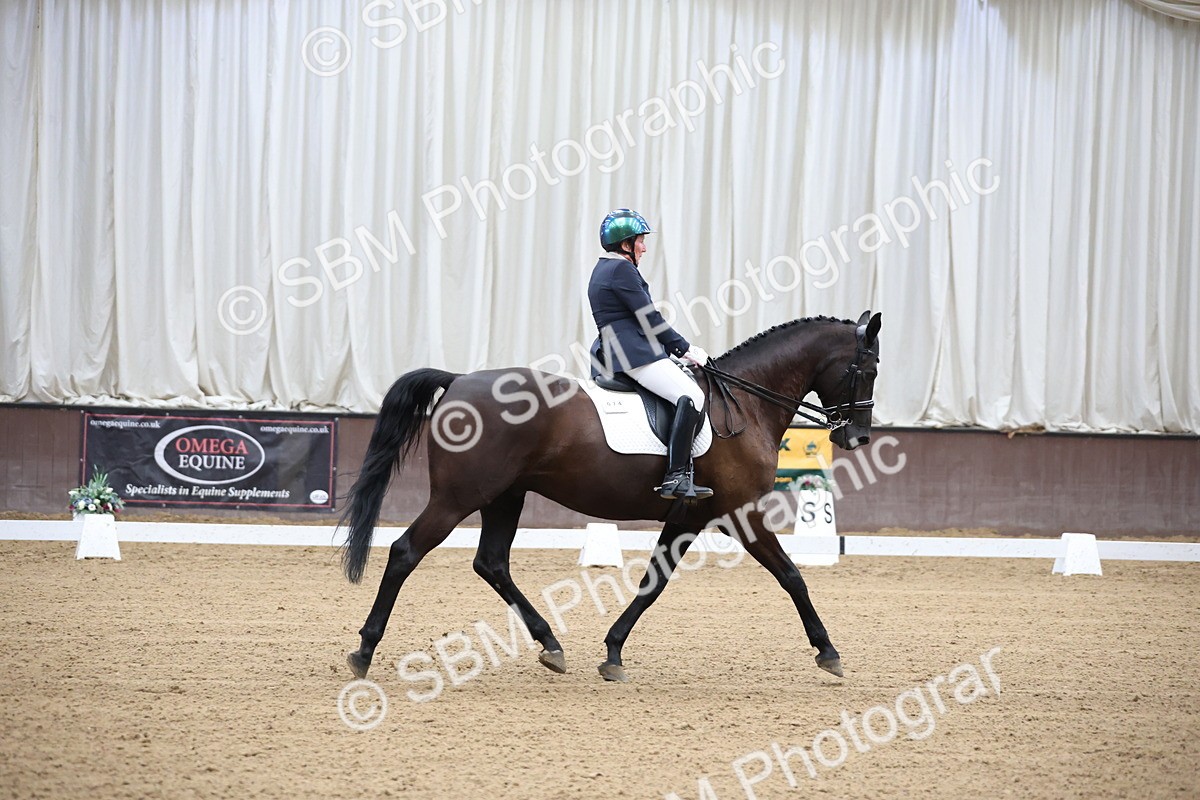 SBM_003899 - Class 8 - Advanced Medium 6 Silver