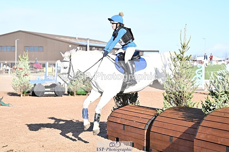 251102-095839-00146 - 70cm