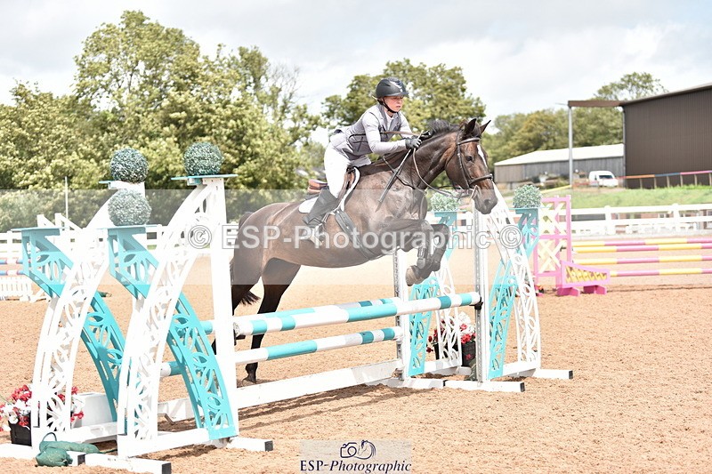 230812A-130208-09345 - Cls 27 85cm Amateur Qualifier