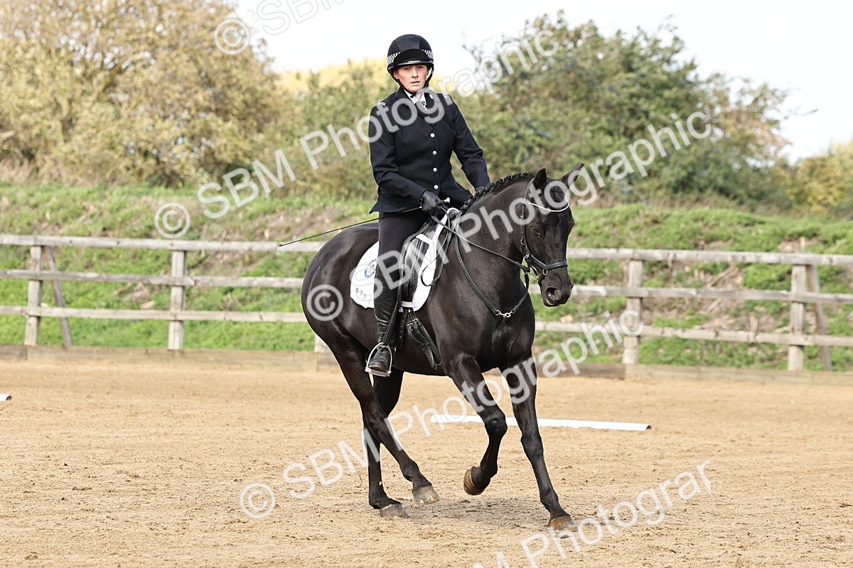 SBM_001095 - Class 46 - Novice 1 Combined Training