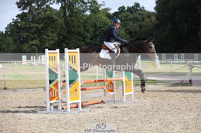 250829A-102828-01131 - Cls 7 British Novice and 90cm