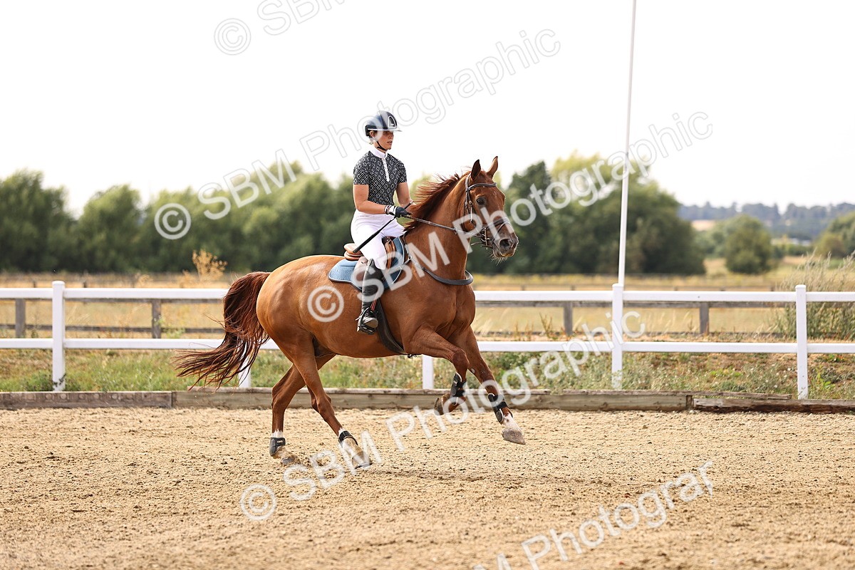 SBM_001547 - Class 6 - Senior Newcomers 1.10m
