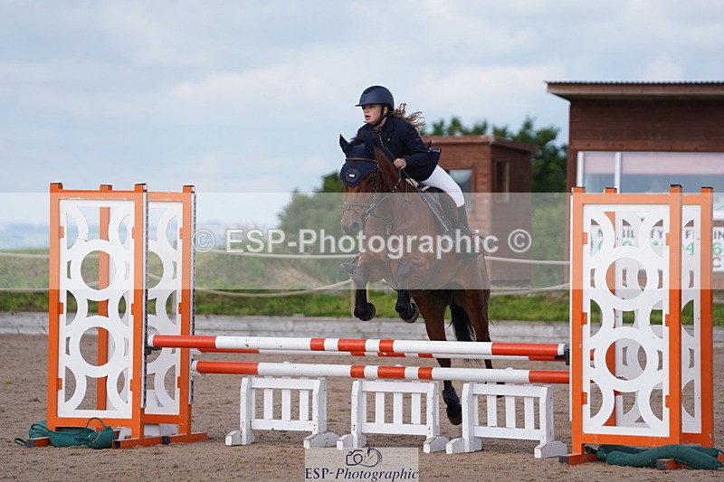 240713A-094918-00112 - Cls 3 A&B Pony BN & 80cm Open