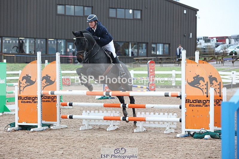 231112A-092827-02936 - Cls 17 Blue Chip Novice Winter Qualifier