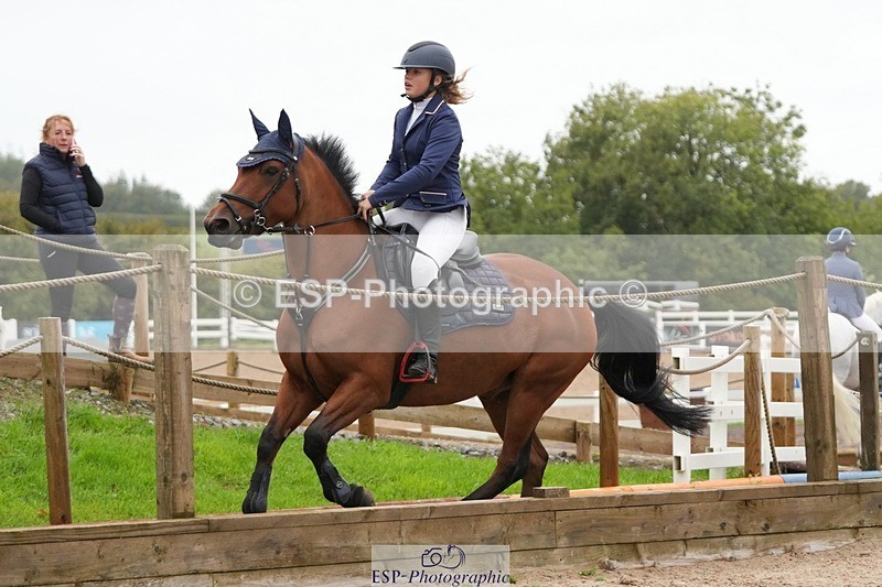 250920-161434-01579 - Cls 22 Pony Intro 90cm Derby